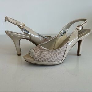 Bandolino Salima beige neutral perp toe, sling back heels , 6.5M, 3.5 inch heel